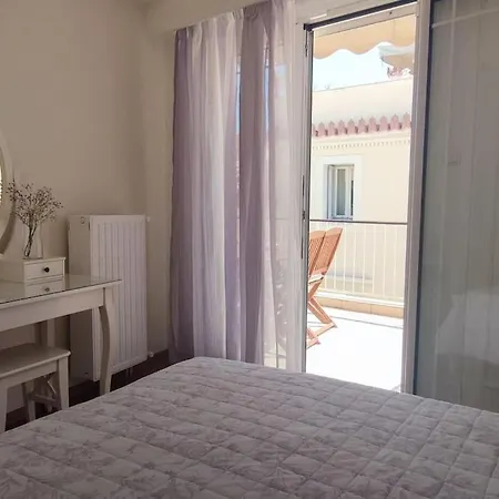 Plaka's Heart Apartament *